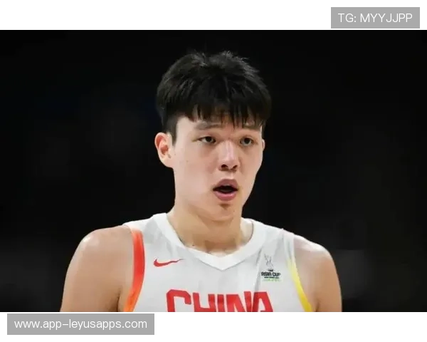 杨瀚森爆发暴走锋线震荡：新时代篮球的完美演绎