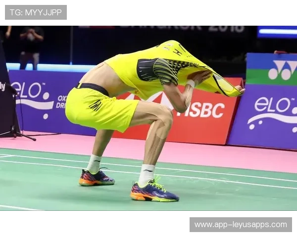 赛场“搞笑”集锦:运动员“奇葩失误”爆笑不断! 赛场“搞笑”集锦:运动员“奇葩失误”爆笑不断!